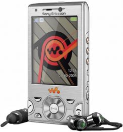 Mobilní telefon Sony-Ericsson W995 stříbrná