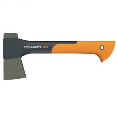 Sekera Fiskars X7, plastové pouzdro