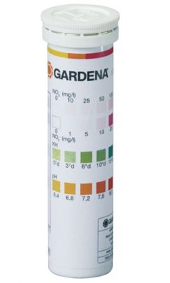 Test vody Gardena, v zahradním jezírku